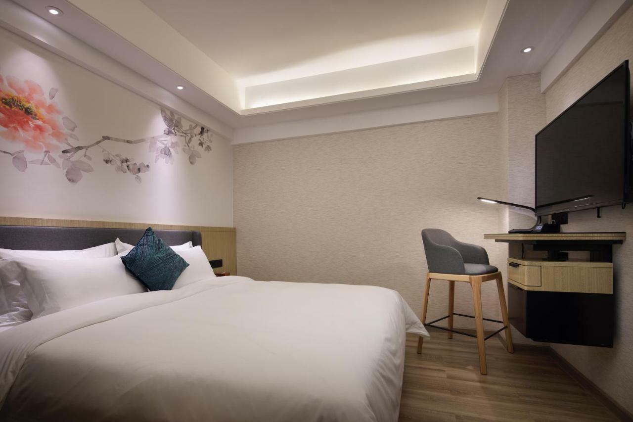 Paco Hotel Guangzhou Jiangtai Road Metro Branch Dış mekan fotoğraf