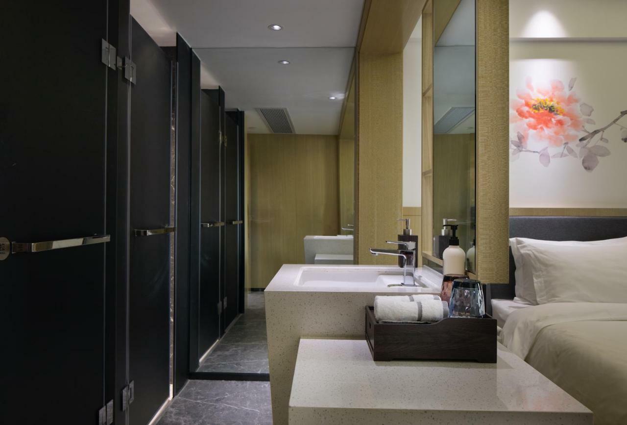 Paco Hotel Guangzhou Jiangtai Road Metro Branch Dış mekan fotoğraf