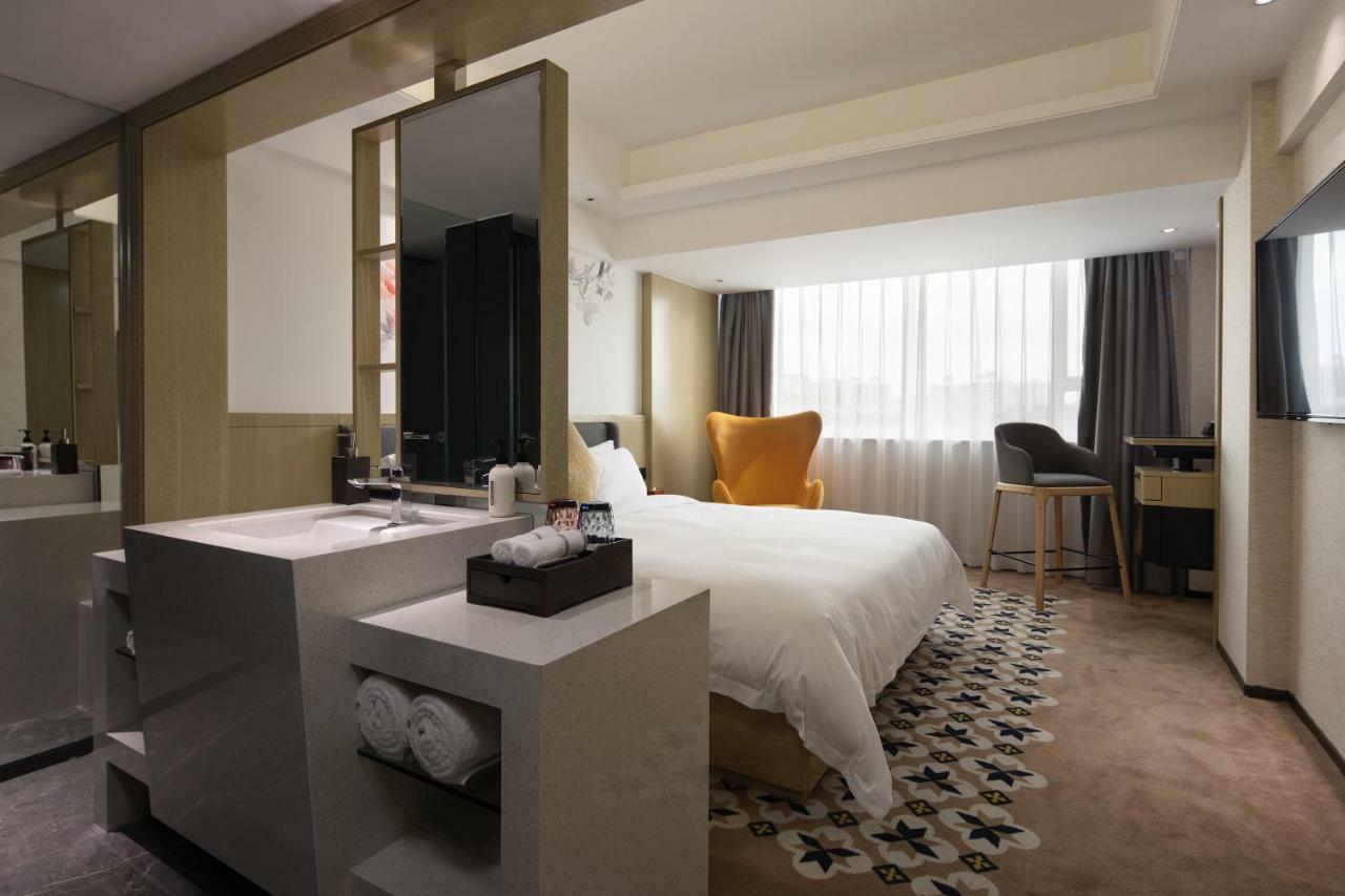 Paco Hotel Guangzhou Jiangtai Road Metro Branch Dış mekan fotoğraf