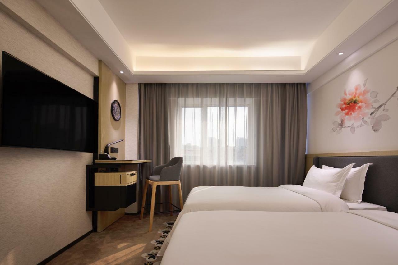 Paco Hotel Guangzhou Jiangtai Road Metro Branch Dış mekan fotoğraf