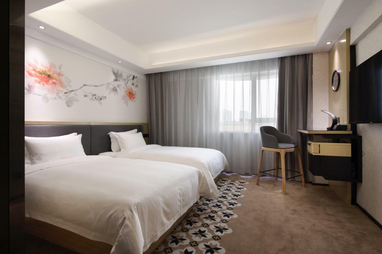 Paco Hotel Guangzhou Jiangtai Road Metro Branch Dış mekan fotoğraf