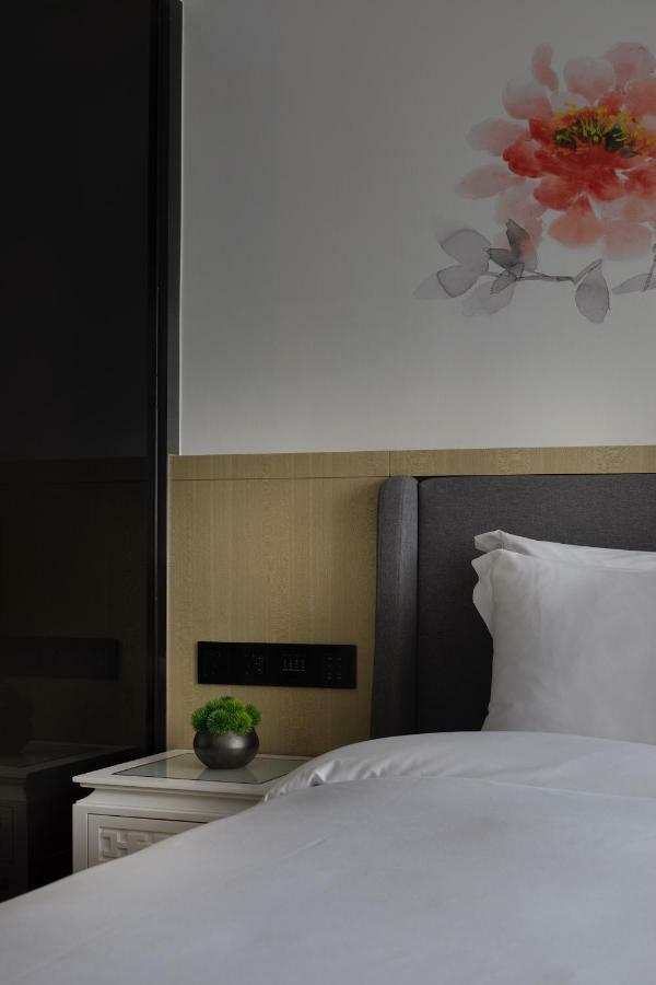 Paco Hotel Guangzhou Jiangtai Road Metro Branch Dış mekan fotoğraf